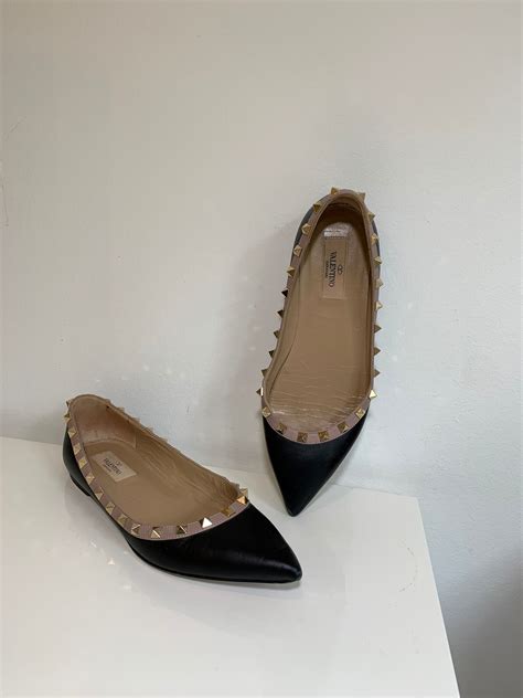 valentino replica shoes dubai|valentino rockstud wedges.